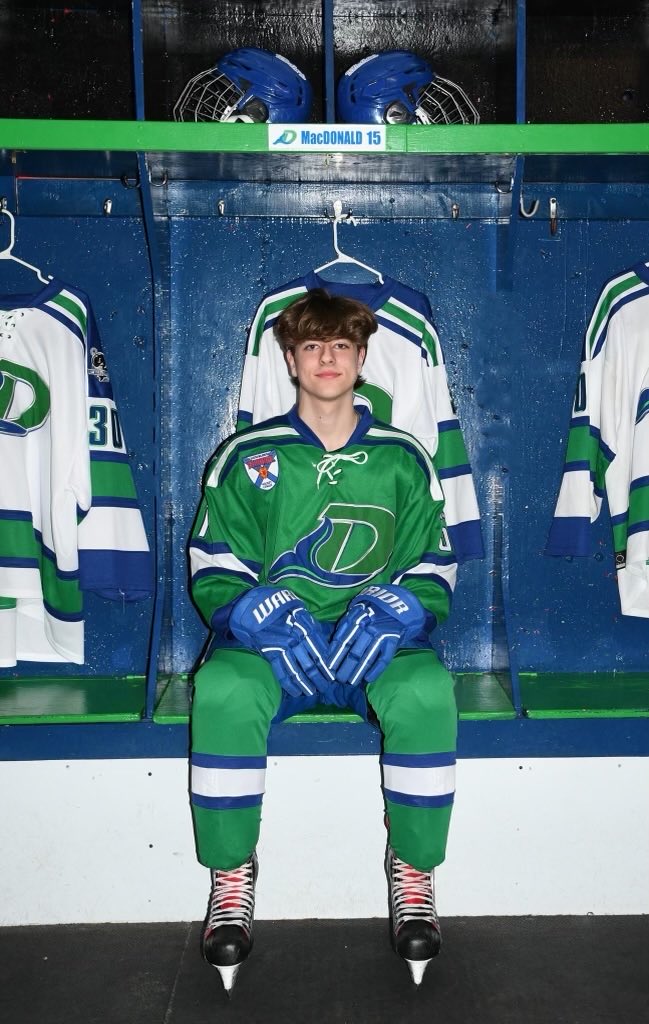 Dartmouth Whalers U15 Major🐳 tweet media