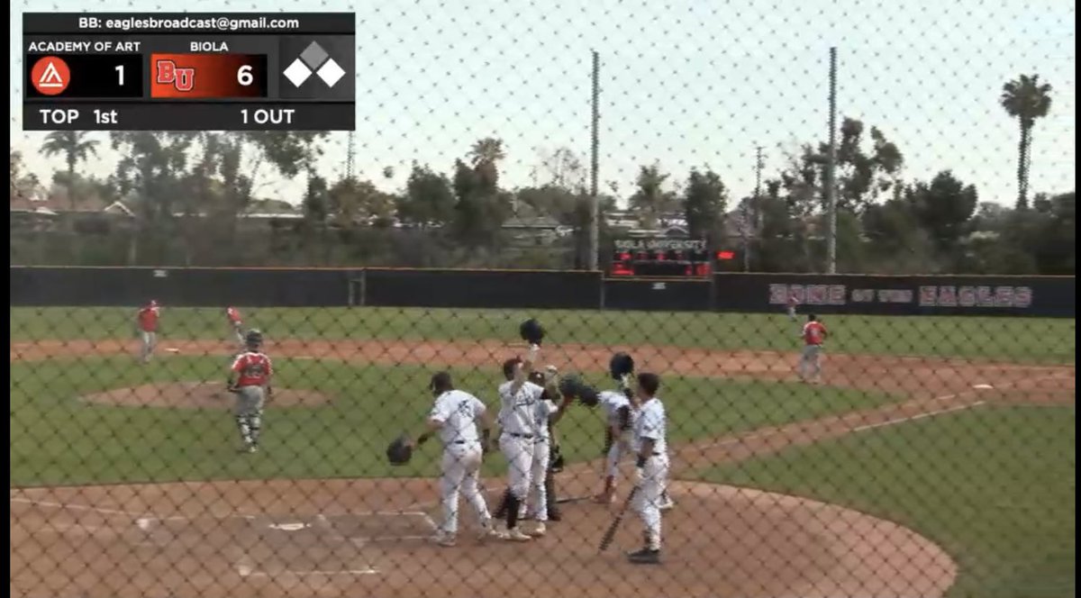 Make that a 6-1 ball game for @biolabaseball 🙌🏼 @slisiak22 comes through with a three run homer, scoring Noah Ruiz, @twjustus, and himself 😜💣