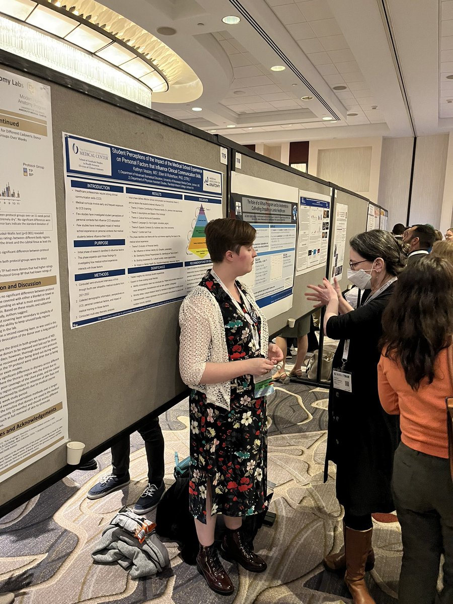 <a href="/UMMC_AnatomyPhD/">UMMC Clinical Anatomy</a> love seeing my UMMC family &amp; their research! We always get to reconnect annually through AAA!
#anatomy23 <a href="/AnatomyOrg/">American Association for Anatomy</a> <a href="/KVP_Anatomy/">Kayla V. Pavlick, PhD</a> <a href="/Ferriby14/">Andrew Ferriby, Ph.D.</a> @drobanatomy <a href="/TheAnatoMiss/">Kathryn Veazey, MS</a>
