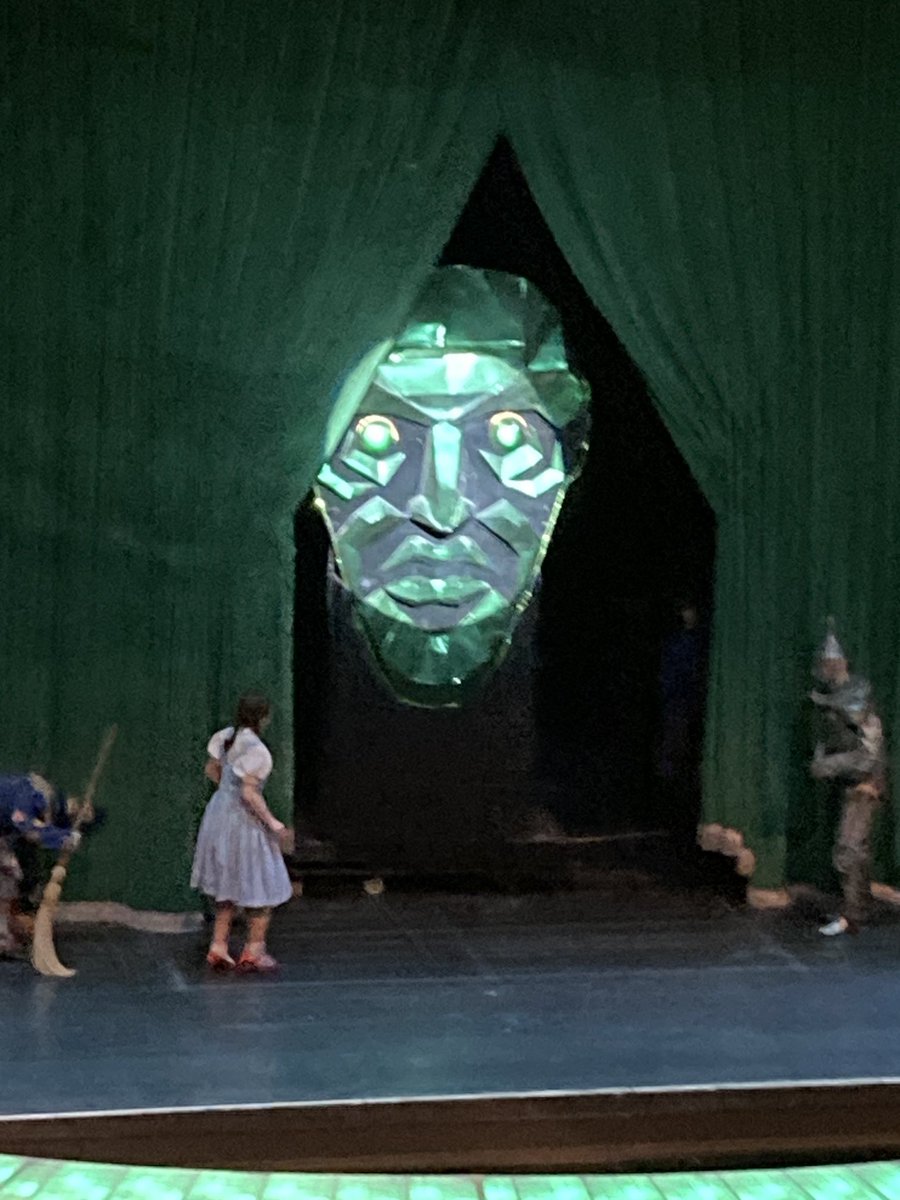 StevePassinault's tweet photo. Congratulations to the FHC theater students for putting on a phenomenal performance of Wizard of Oz at the FAC! We are proud of you and awed by your talents! #rangerpride #onehat https://t.co/IqiBtffBae