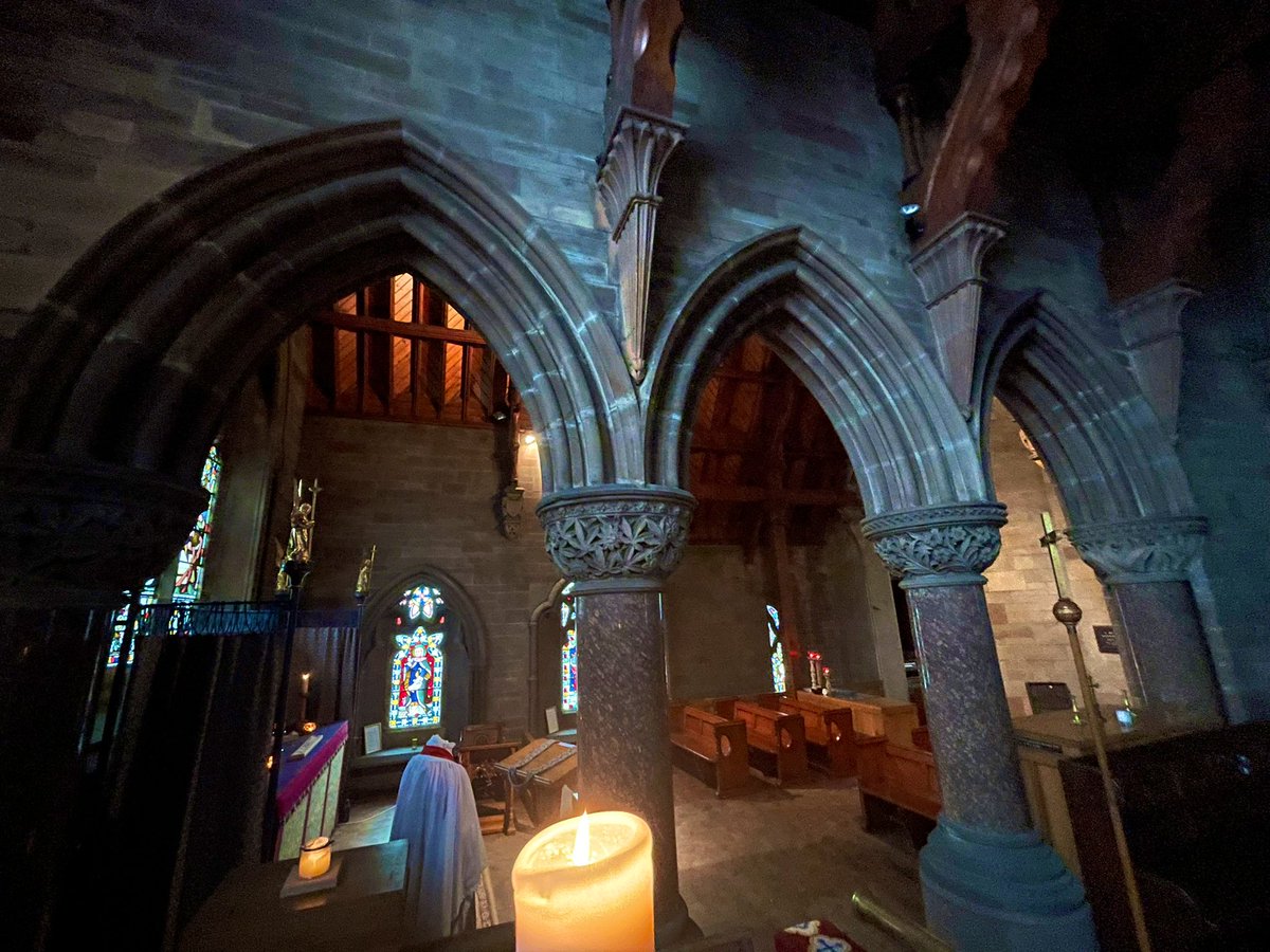 StEdmundsRoch's tweet photo. #StEdmundsRoch #HeritageJewel Set within a Diamond Plinth #HistoricChurches #Grade1 #RochdaleHeritage #History #peaceInSolitude #HeritageMatters @HistoricEngland @thevicsoc @RochdaleCouncil @TheCCT https://t.co/M5sqDCQY0K