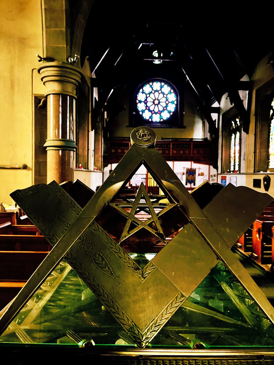 StEdmundsRoch's tweet photo. #StEdmundsRoch #HeritageJewel Set within a Diamond Plinth #HistoricChurches #Grade1 #RochdaleHeritage #History #peaceInSolitude #HeritageMatters @HistoricEngland @thevicsoc @RochdaleCouncil @TheCCT https://t.co/M5sqDCQY0K