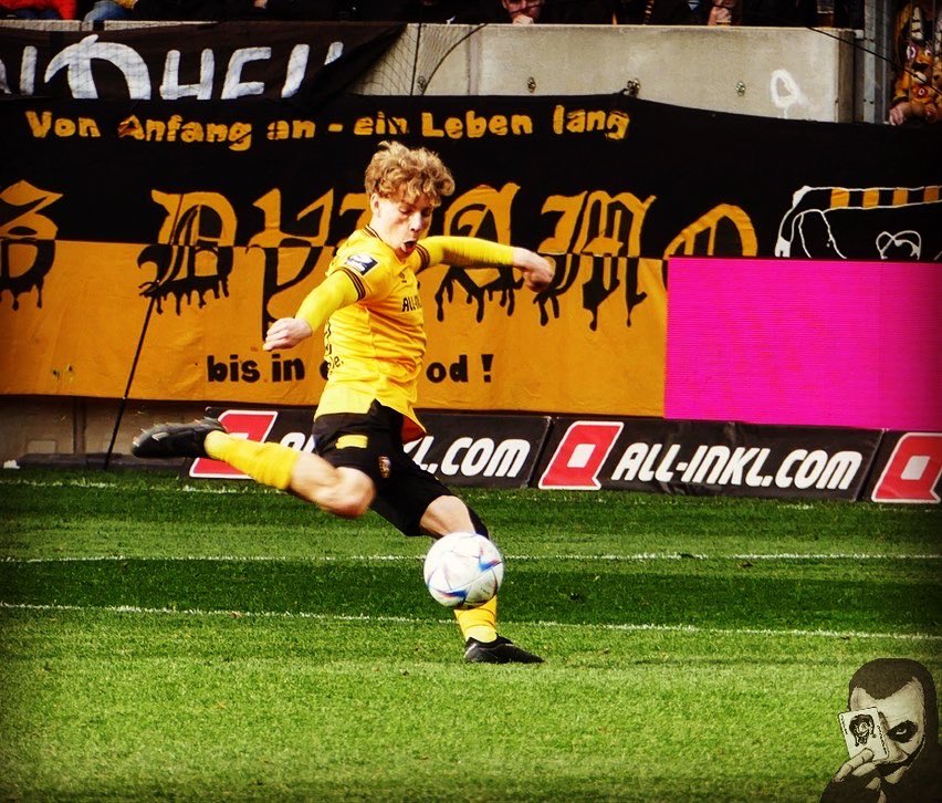 25.03.2023 | SG Dynamo Dresden vs. SpVgg Bayreuth 1:2

Alle Bilder gibt’s hier: jokersradeberg.de/archive/24084 #sgd1953