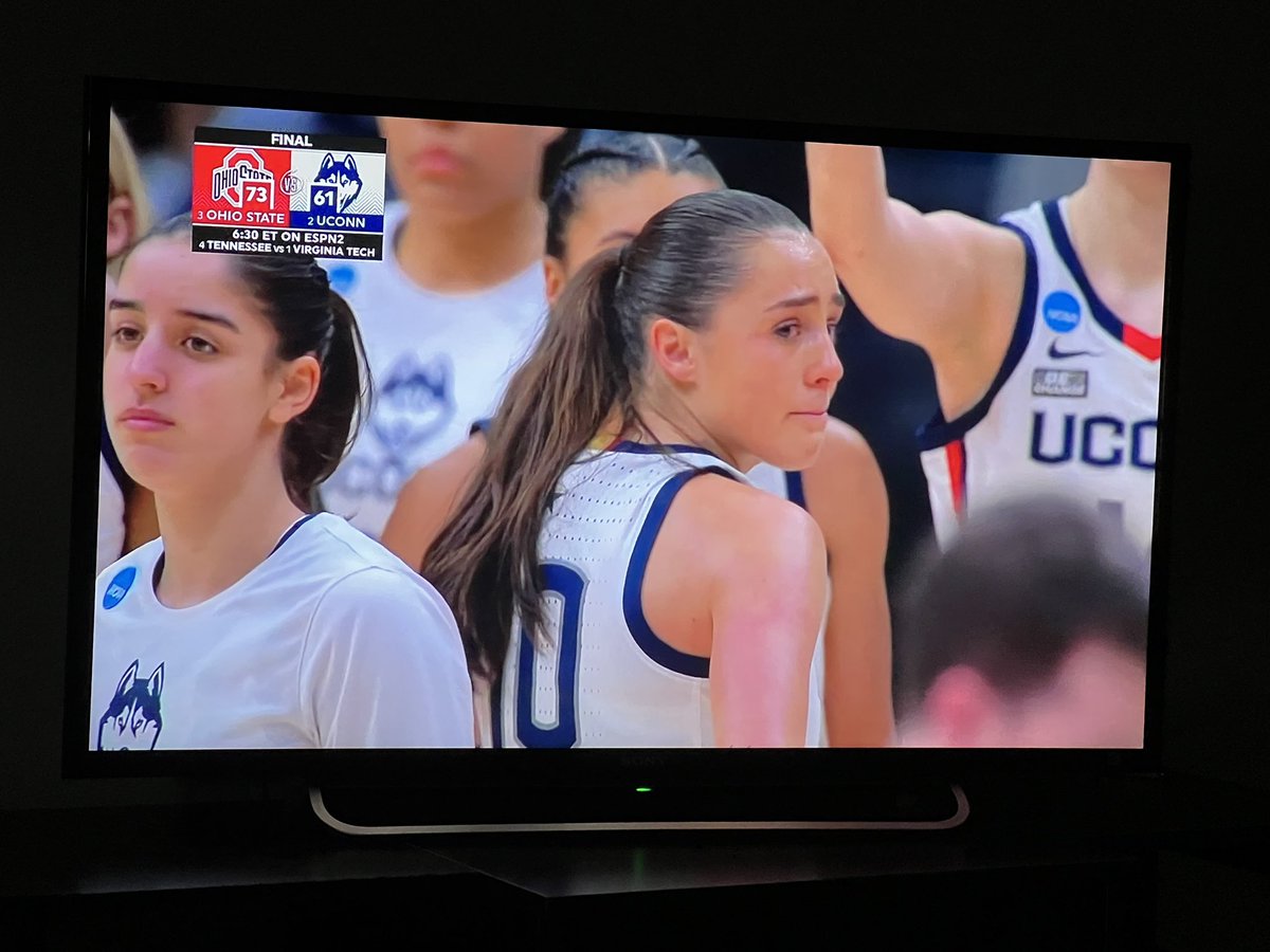 ShelleyBee17's tweet photo. Same, Nika. Same. 😢💔😔

Excited for next season and its possibilities, but doesn’t hurt any less right now. 

 @UConnWBB fan for life, but this one will sting for a bit. 💙

#BleedBlue #UConn #womensbasketball #NCAATournament https://t.co/gcDEsEyfSs