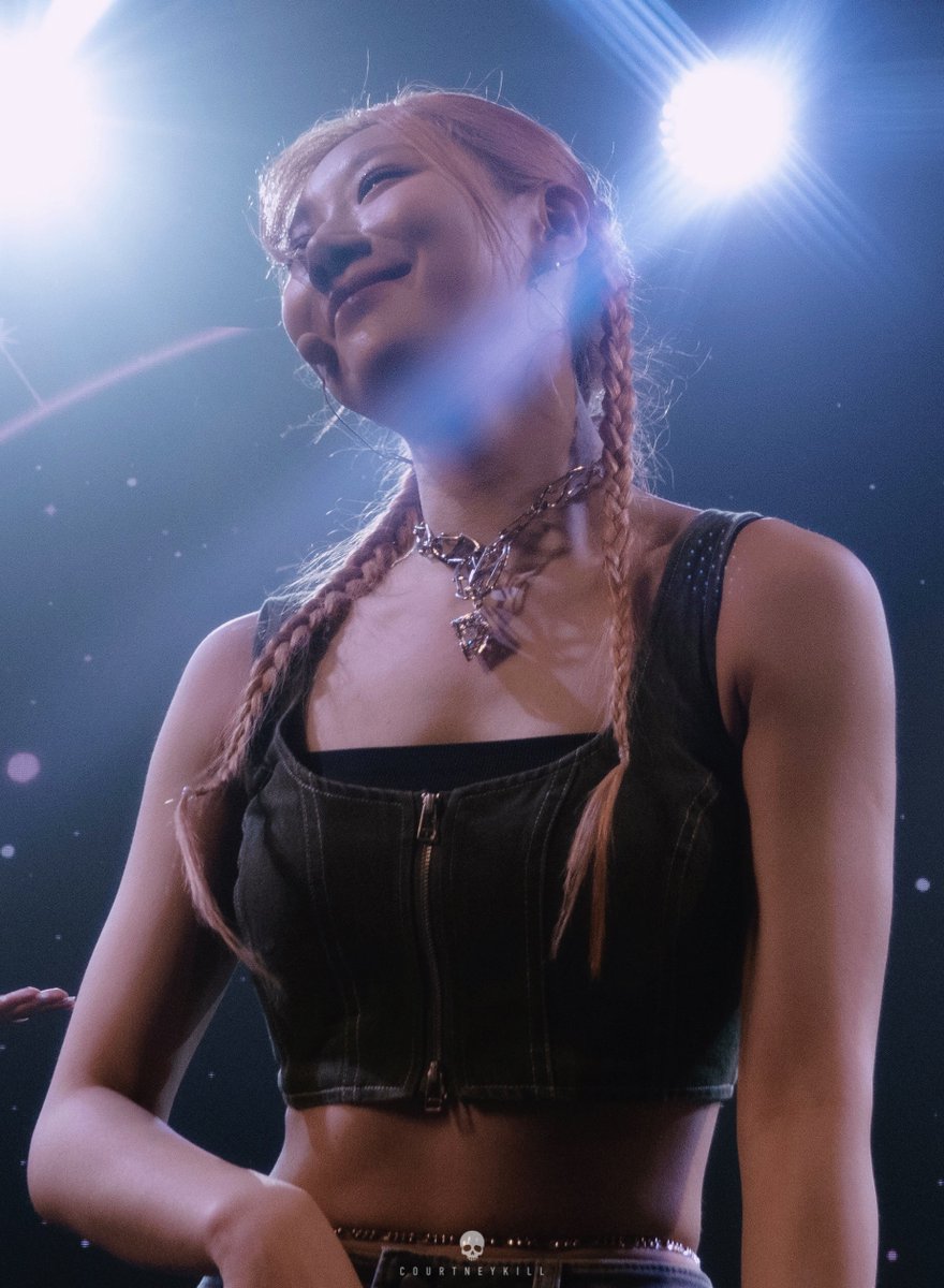 courtneykillx's tweet photo. happy handong day
230320
#HANDONG #한동 #DREAMCATCHER #드림캐쳐 https://t.co/38EBEmmMPm