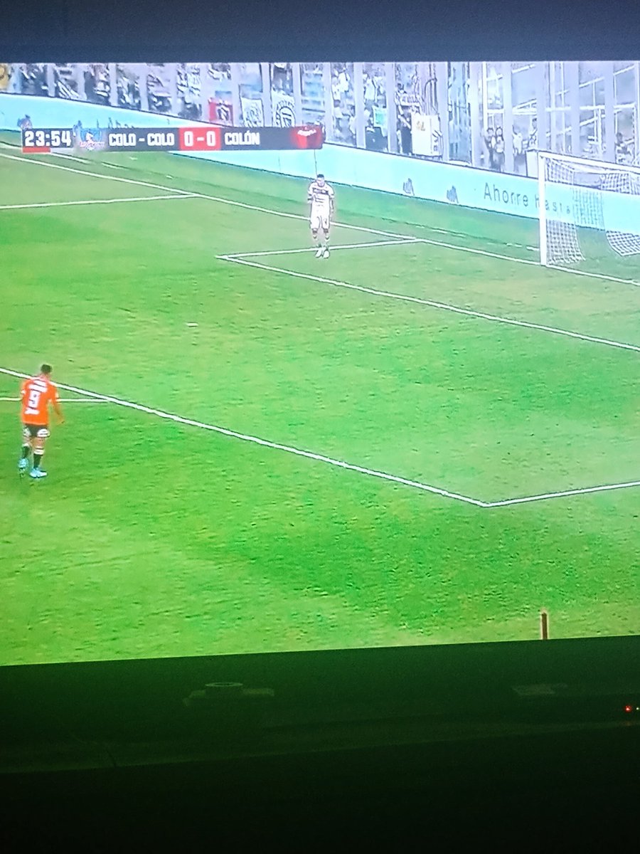 Aquí desde San Felipe viendo la despedida del eterno goleador una estatua para paredes #Adiosparedesentvn