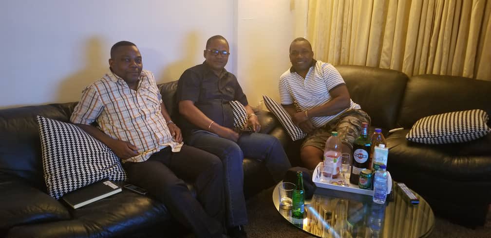 JOSEPHDJEMBA's tweet photo. Mes chaleureuses félicitations à mon ami, collègue de classe à la Faculté de droit de l’Université de Kinshasa et confrère membre du Barreau de Kinshasa Gombe Peter KAZADI pour tes nouvelles responsabilités au poste de Vice-Premier Ministre et Ministre le l’intérieur de la RDC https://t.co/pa6del4RQl