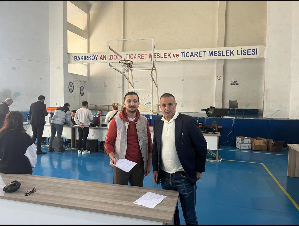 Ülkü Ocakları Eski Genel Başkanı ve MHP Eski Genel@Başkan Yardımcısı Sn. <a href="/AtilaKaya_MHP/">Atila KAYA</a> bize imza desteğini açıklamıştır. Bu destek çok kıymetlidir. Çok teşekkür ederim.