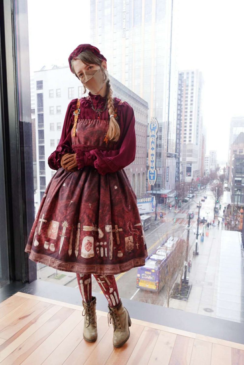 ambromancy's tweet photo. Twinned Vampire Hunter Academy with @feysplendent at eccc! 💖🥰
#eccc2023 #lolitafashion #eglfashion #gothiclolita #violetfane https://t.co/nRpCbjC3N6
