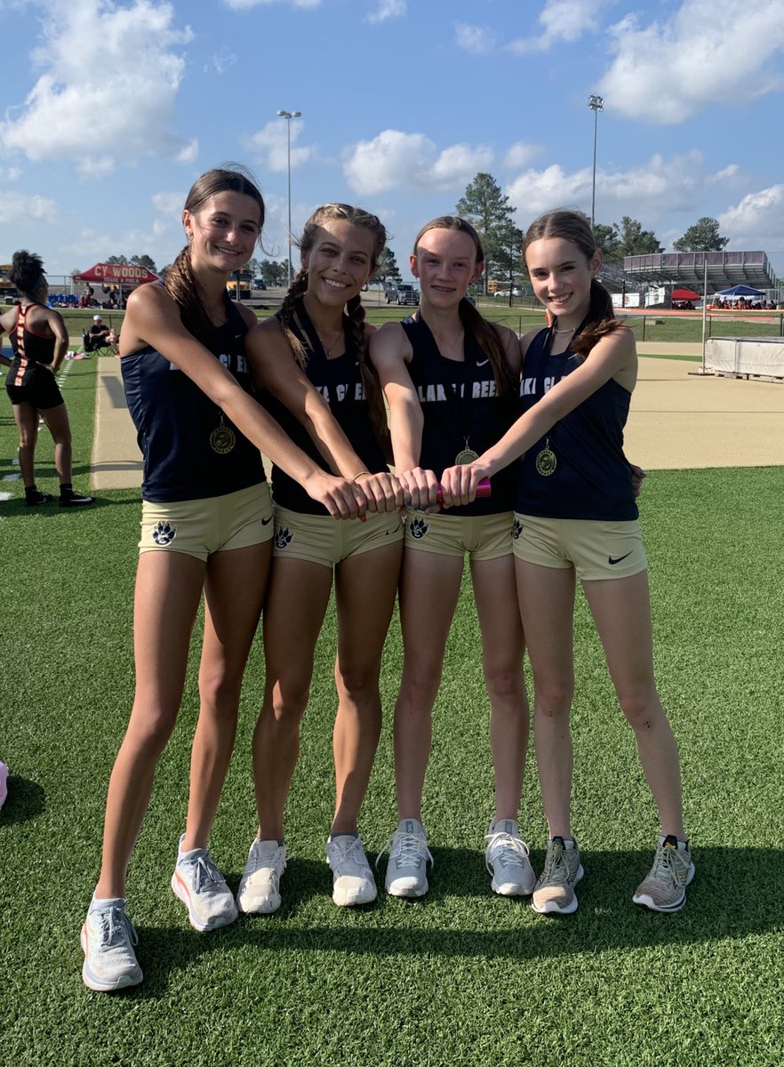 ELITE Performances by our Men’s &amp; Women’s DMR &amp; 4X800m Teams!! Rankings 📈

Men’s 🏃🏼‍♂️
DMR 
State (All Divisions): #5
5A: #2 
US Ranking 🇺🇸: #7

4x800m
State (All): #5
5A: #1 
US 🇺🇸: #27

Women’s 🏃🏼‍♀️
DMR
State (All): #7
5A: #4
US 🇺🇸: #17

4X800m
State (All): #5
5A: #2 
US 🇺🇸: #12