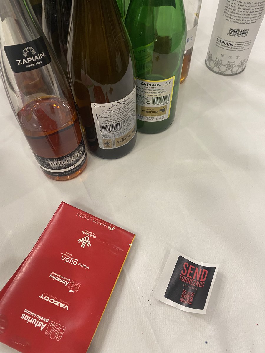 Me he encontrado esto <a href="/la_picaeta/">🎙 LA PICAETA - El Podcast -</a> en <a href="/summit_cider/">International Cider Summit Asturies</a> en la mesa de cata de <a href="/zapiainsagardoa/">Zapiain Sagardoa</a>