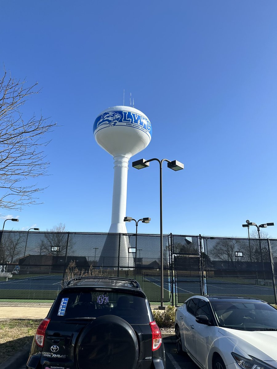 had a nice open gym session at linsey wilson today, thank you for letting us come out ❤️ @LWCAthletics <a href="/Coachblack23/">Coach Michael Black</a> <a href="/bre32jones/">Breanna Jones</a> <a href="/PRP_Athletics/">PRP Athletics</a>