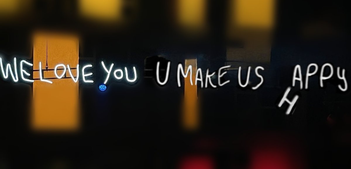 So glad I made the pilgrimage from Sheffield for the final #standingattheskysedge (my 14th time🐇🍲) My face aches from feelings! This show is EVERYTHING....&amp; more <a href="/ChrisBushWrites/">Chris Bush</a>  <a href="/RichardHawley/">richardhawley</a>  <a href="/benjstones/">B E N S T O N E S</a> et al - we are in awe 🤩 Come home soon 👠👠 Sheffield needs #skysedge