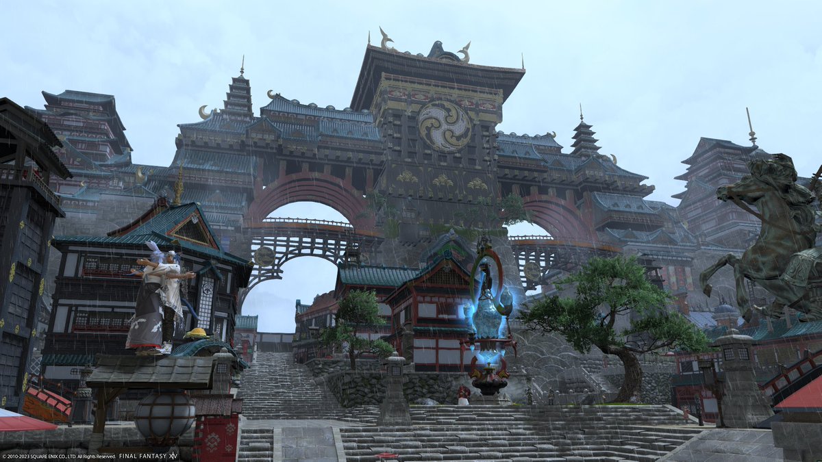 XinnaLaye's tweet photo. Fellas, is it gay to hug your bestie on top of the Kugane lightpost?? ft. @LuxSolnesi https://t.co/aN9Ur5WqTe
