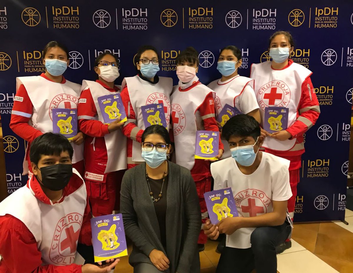 CruzRojaCbba's tweet photo. Nuestros voluntarios asistieron a la capacitación sobre "Métodos anticonceptivos", concluyendo, el cierre del proceso de formación que fue brindada por el Instituto de Desarrollo Humano.

Estamos agradecidos por capacitarnos y actualizarnos.

#CruzRojaBolivianaFilialCochabamba https://t.co/qlQyFdgqIY