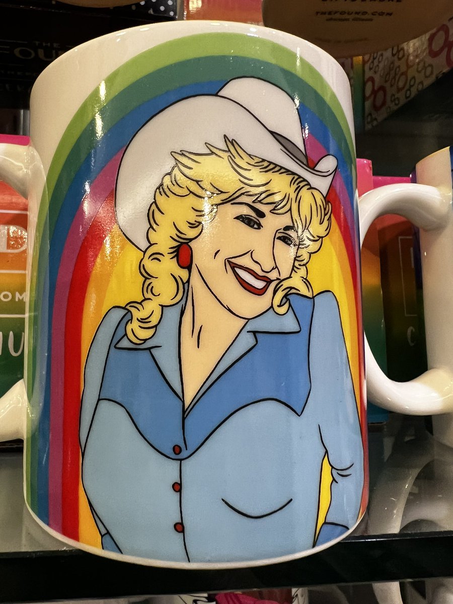 joelriddell's tweet photo. How #Gay is #CliffsVariety?- Feeling happy in the #Castro - #onlyinsf - #DollyParton #danjlevy #Vitamix #lecreuset #shopdinesf #CastroMerchants #diningaround https://t.co/MdsLby8FEq