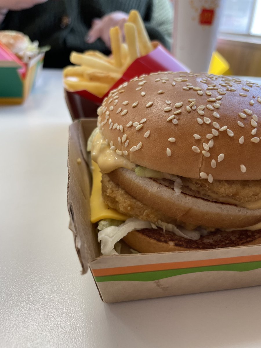 chickenbigmac07's tweet photo. https://t.co/t0w28qOpwJ