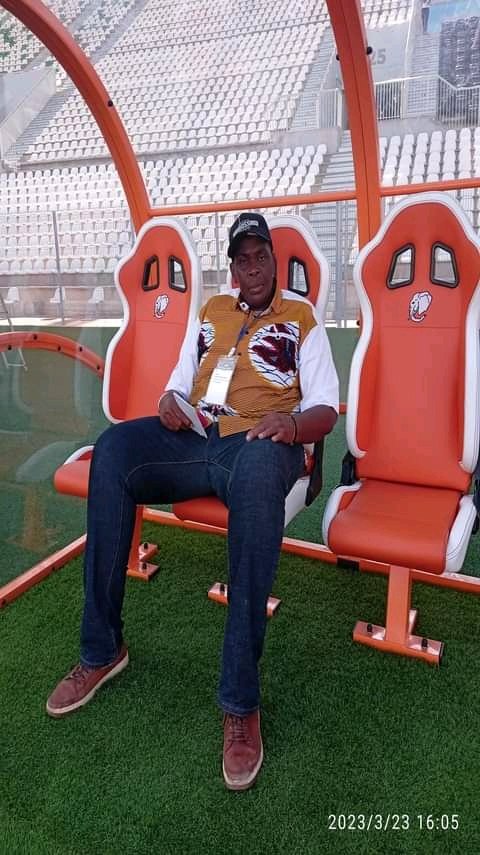 richniamba's tweet photo. Un excellent séjour à Bouaké dans le cadre du match, Côte d'Ivoire-Comores ( 3-1)
Radio ATM 90.5 FM est de retour dans les stades https://t.co/NUuJhNulGO