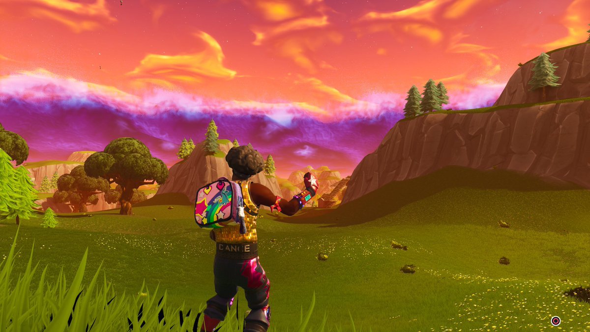 Fitzyy's tweet photo. This legit looks like an pic from 4 years ago 

(it was taken today in reboot royale💀) https://t.co/BaJw7vzowM