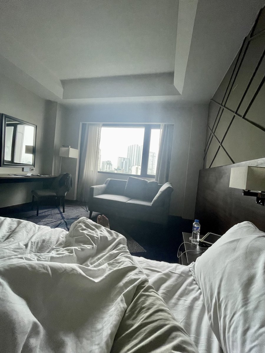 Sean27158403's tweet photo. Good morning

#alterquezoncity #alterqc #altertimog https://t.co/TAevLCG5Mg
