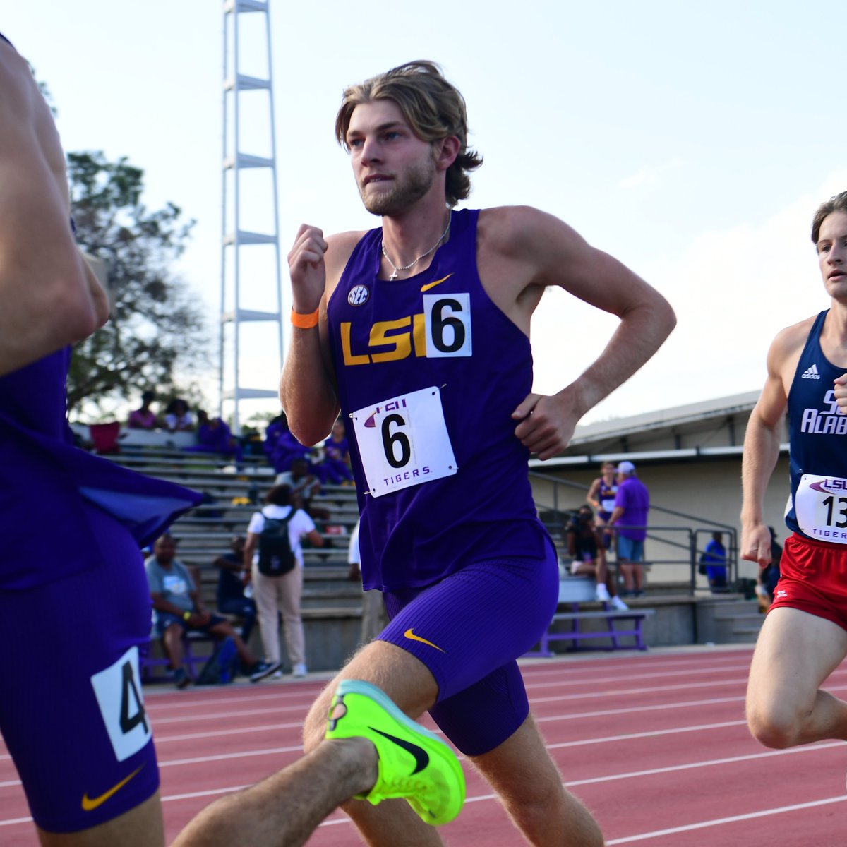 LSUTrackField's tweet photo. Men's 3000 Meter

Jackson Martingayle and Will Dart go 🥇 and 🥈 with times of 8:29.18 and 8:37.00!

#GeauxTigers | 📊 https://t.co/YDJoEL3FQy https://t.co/Yuw8jB4E2L