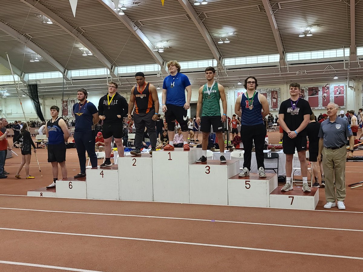 Danville_Track's tweet image. Coach Lawrence took 4 throwers to the indoor state meet today; @luke_messinger took 4th and @Elaw5115 took 7th!  @LStaigl is throwing now.