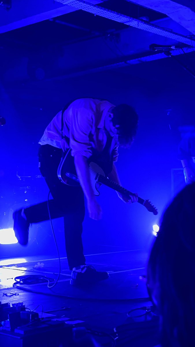 cerys1912's tweet photo. glasgow loves lovejoy!!!!!!!!
you guys were fucking incredible as always, come back soon <3
(i’ll add some more photos/videos to this thread later on :])
#InselaffeGLW https://t.co/WzZuTjlMDW