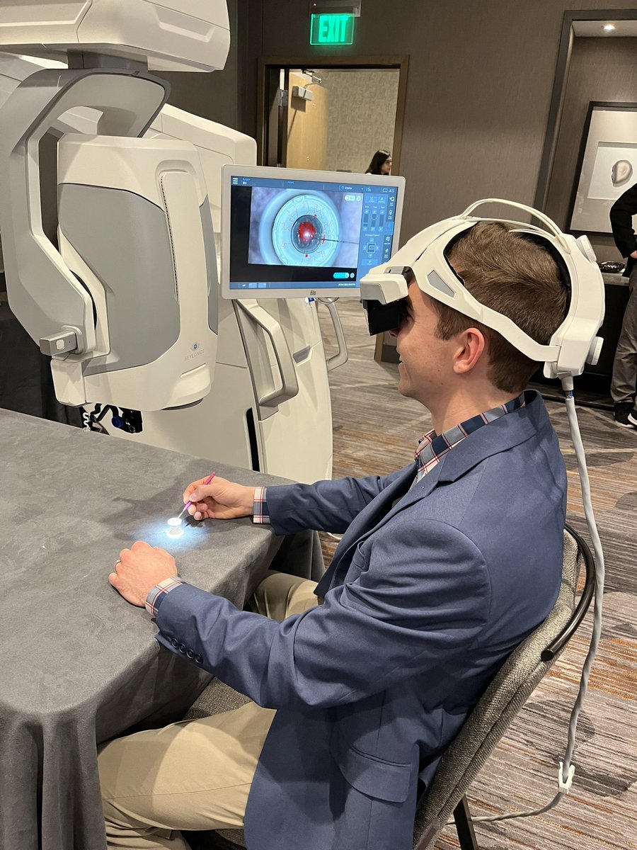 mherron_med's tweet photo. Thanks to all the wet lab sponsors at #YMDCLive for helping us cure glaucoma, restore vision, and have fun while doing it 😎 #Ophthotwitter #YMDC2023 #bionics https://t.co/mu5oEUZzYG