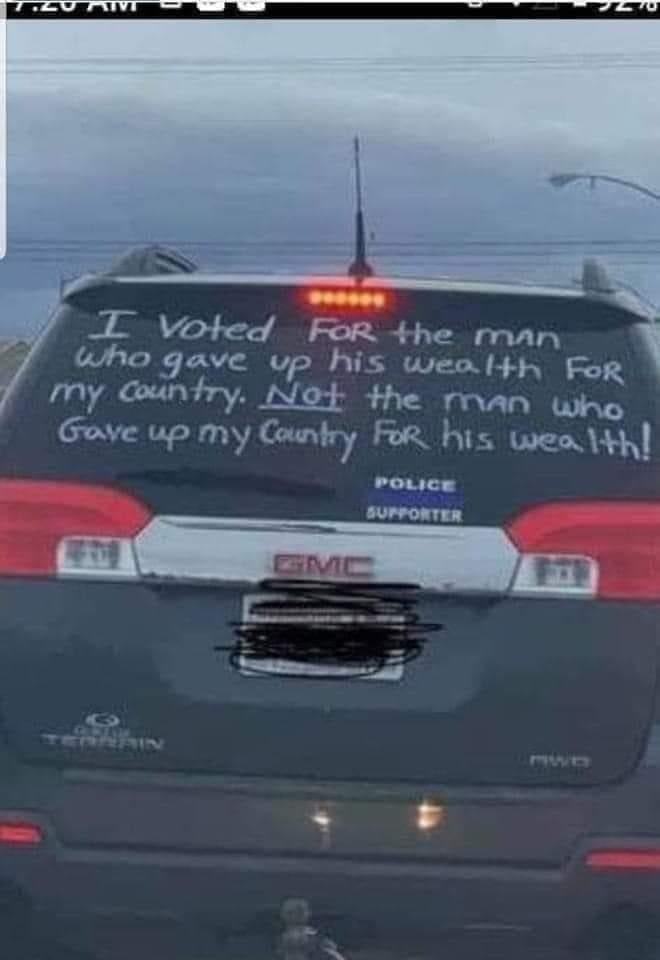 mickitiki's tweet image. BOOM 💥 Trump 2024 🇺🇸