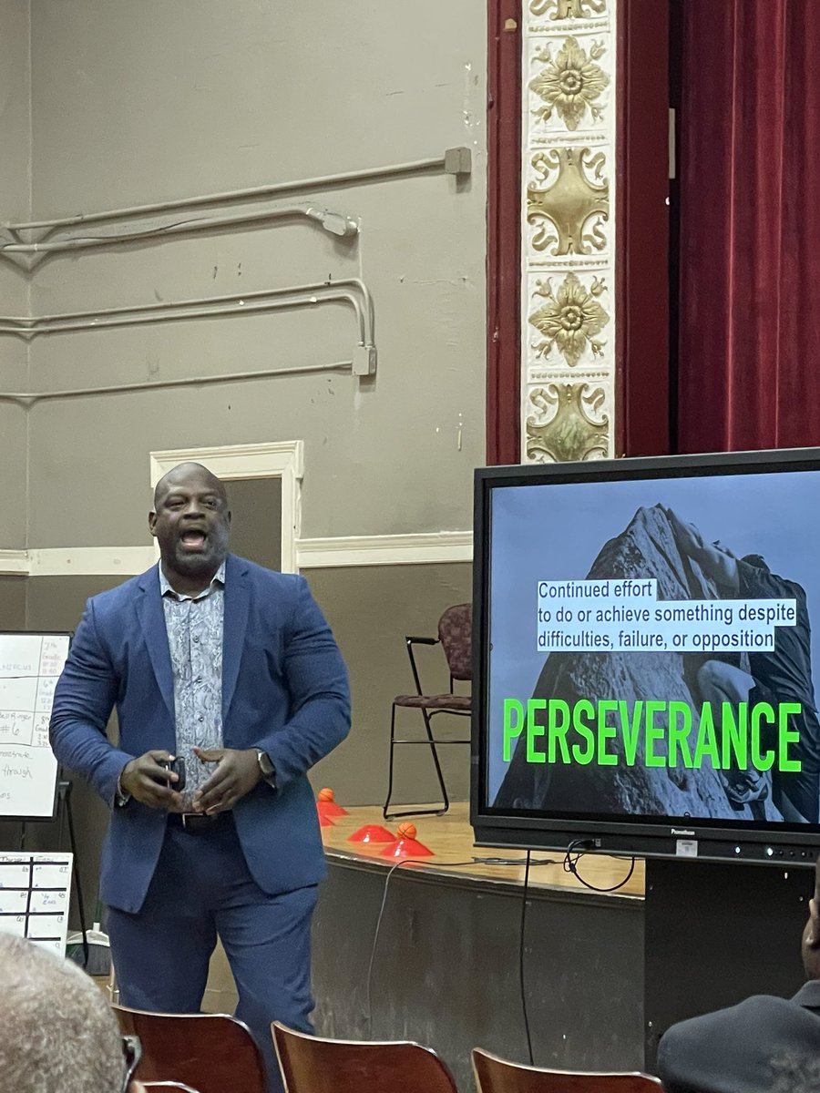 Key lessons shared last night @ March Dadness  @PiedmontIB by keynote Jacotron Potts:

Work hard

Despite obstacles you will face, keep a positive attitude

Never give up

Remember, hard work beats talent when talent doesn’t work hard

Get the right support system

Persevere