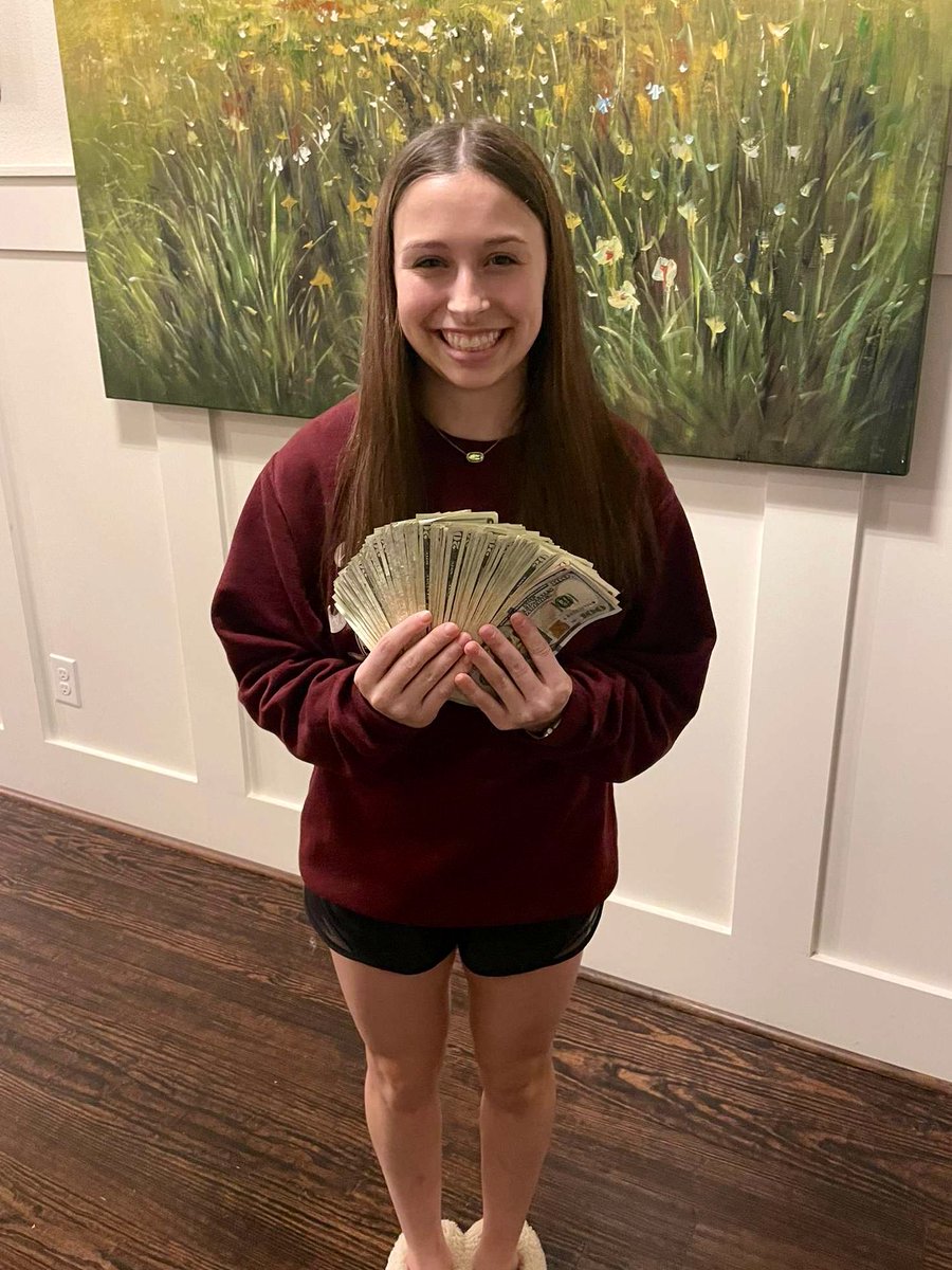 Winner: Emma Avery‼️

Congrats to Emma and thanks to everyone for playing. 

For being the last Junior alive, Emma will have the privilege of running next year’s assassins game.