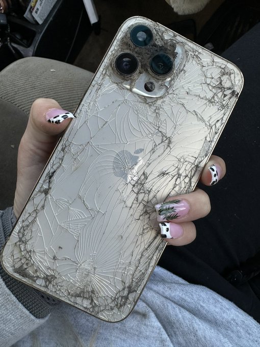 Well safe to say I found my phone that I&rsquo;ve been looking for since Friday. https://t.co/geCZhJQVd6<a href="/tag/onlyfans"class="tags"><span>#onlyfans</span></a><a href="/tag/onlyfansbabe"class="tags"><span>#onlyfansbabe</span></a><a href="/tag/onlyfanspromo"class="tags"><span>#onlyfanspromo</span></a>