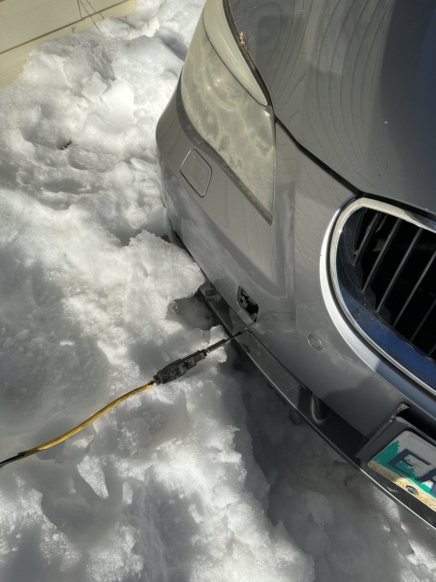 CompactorJoe's tweet image. It needs usb-c