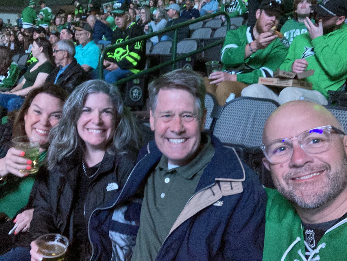 LeeDurdin's tweet photo. Stars game with great friends!
⁦@yolo1968⁩ ⁦@Gillydownsouth⁩ ⁦@mattadey⁩ https://t.co/HsUKei5xEO