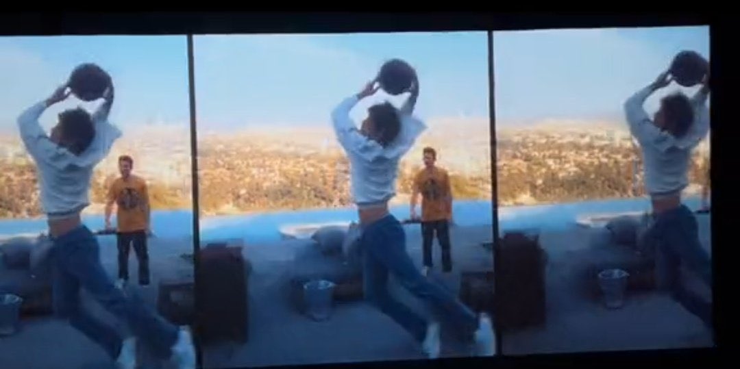 sparkleslouist's tweet photo. his waist.. https://t.co/ppIQRwoInI