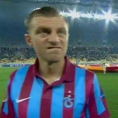 Fatih Terim için methiyeler dizen Trabzon taraftarına Abdullah Avcı bakışı