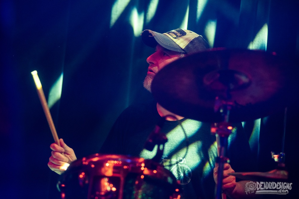 Killer shots from last night in Atlanta, 📸 by @deadlydesignss. 

See you shortly, Carrboro!

@mergerecords @Eric_Bachmann @TerminalWest @CatsCradleNC