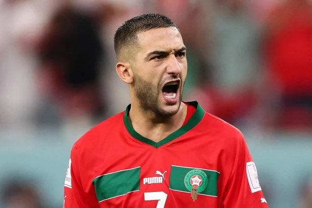 RamoFootball's tweet photo. Morocco’s right side dribbling &amp; passing is INSANE 

Ziyech x Ounahi x Hakimi 🥶 https://t.co/96okDwEU5D