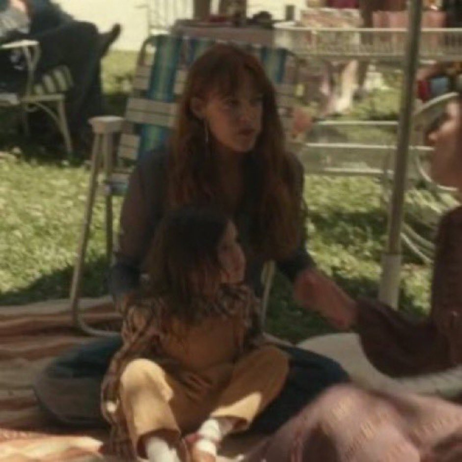 milfphiles's tweet photo. riley keough never beating the “if summer was a person” allegations https://t.co/FoYiCRA7I6