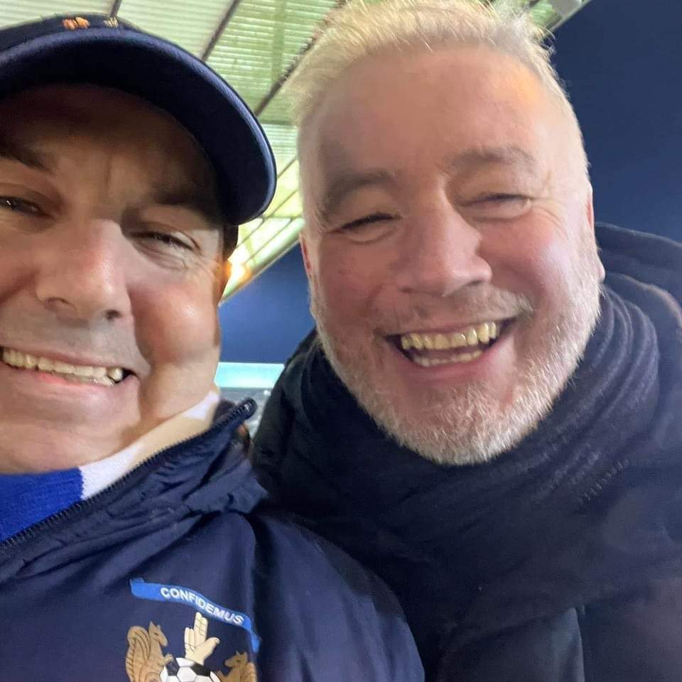 Out of Context Gordon Sawers (@sawersooc) on Twitter photo 