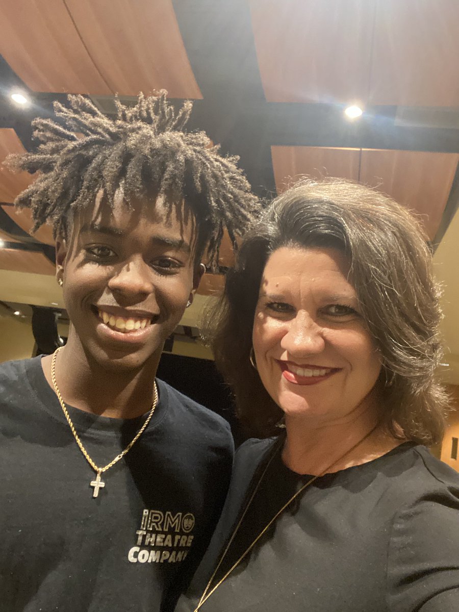 rlhardyus's tweet photo. We’ve come a long way, Kid! Most grateful for the special invitation and royal treatment - reserved box seat - from Kris to see this terrific show! Kudos to all! 💛👸🏻🖤#RelationshipsMatter #loveSCschools #ThisIsIRMO https://t.co/hb4zD3iT5L