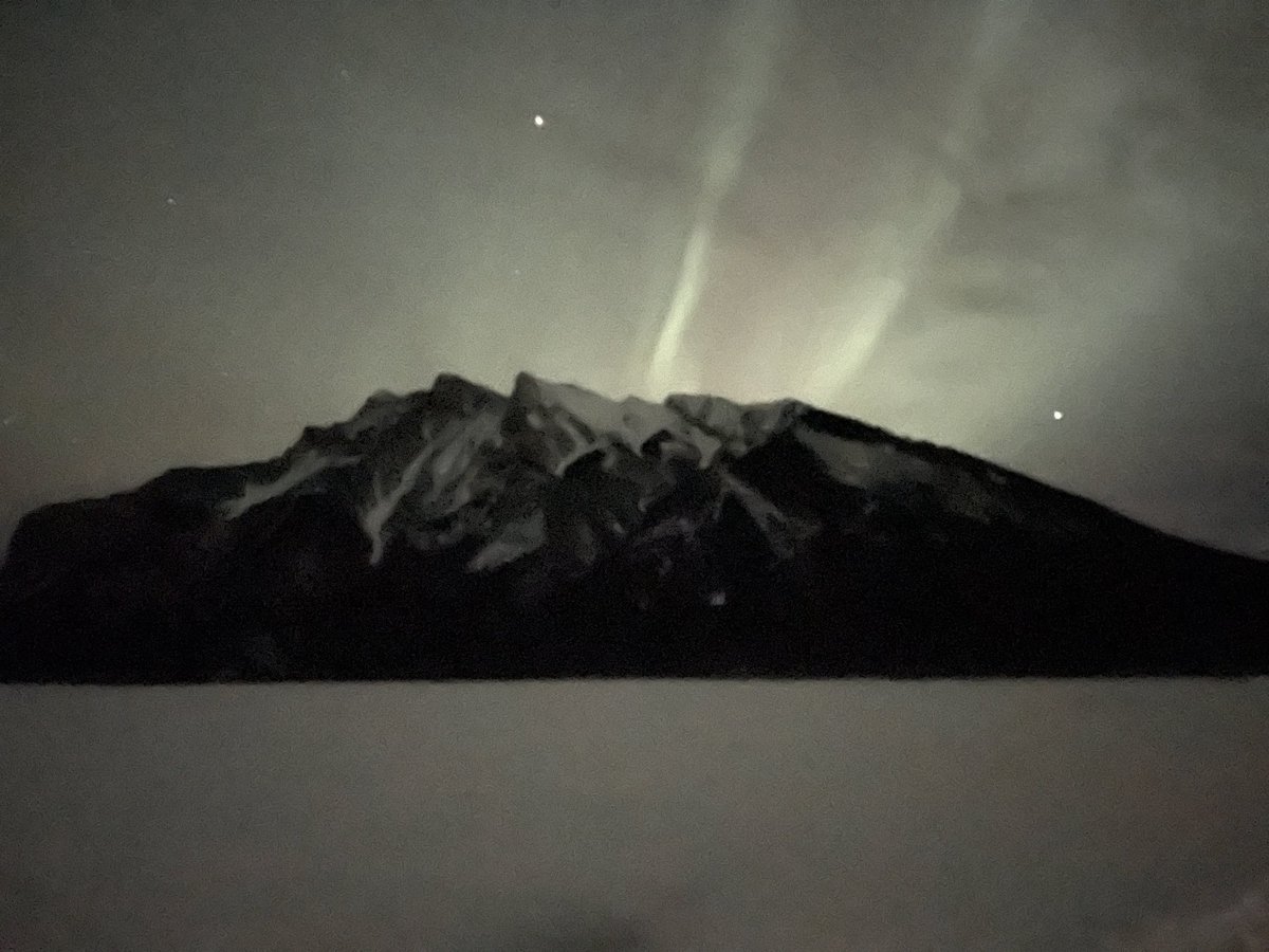 Incredible #KSFibrosis2023! Gr8 food, wonderful surroundings 2 meditate on fibrosis pathobiology with truly translational field. From genes to biomarkers, targets to assets. Observing both master at work & natures finest natural display! #NorthernLights ⁦⁦@KeystoneSymp⁩