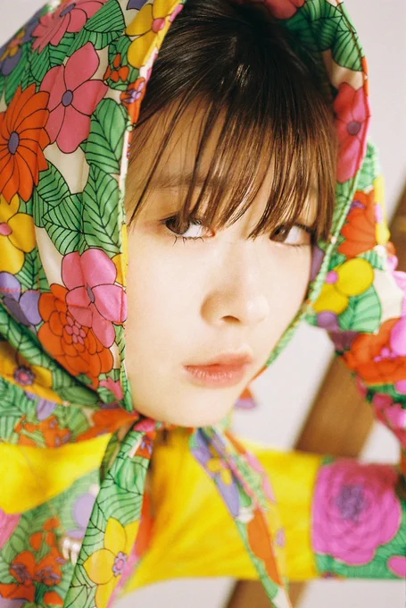 sairi ito for vogue girl japan (may 2022) 