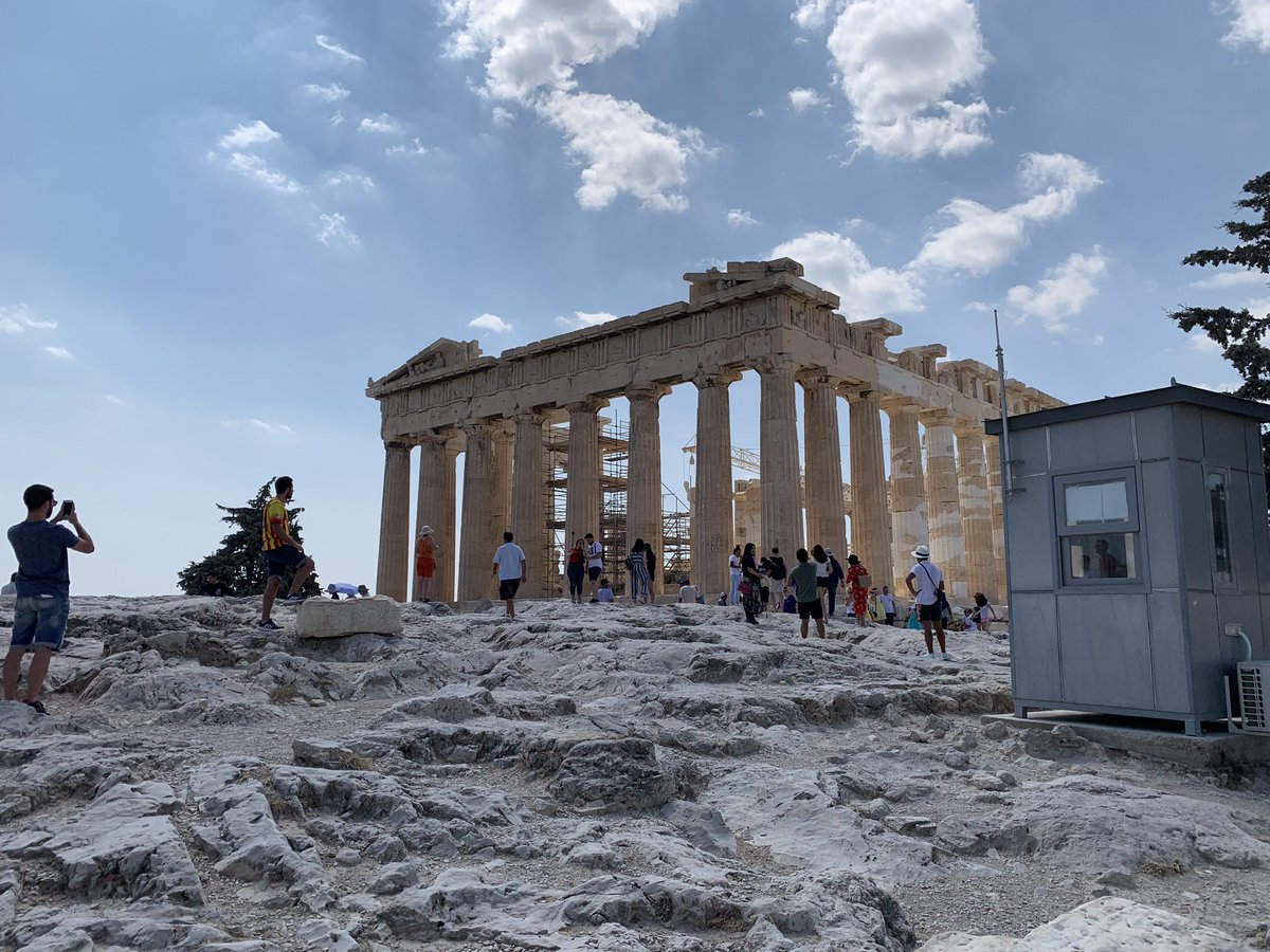 cfilippakis830's tweet photo. Αυτές οι 2 φωτογραφίες είναι οι αγαπημένες μου που τράβηξα στην Ελλάδα! Αυτή είναι η χώρα μου, εδώ είναι το σπίτι μου, εδώ είναι η Ελλάδα!  Καλή Ημέρα της Ελληνικής Ανεξαρτησίας! Ζήτω η Ελλάδα! 🇬🇷 #GreekIndependenceDay https://t.co/K9h2IkAWlg