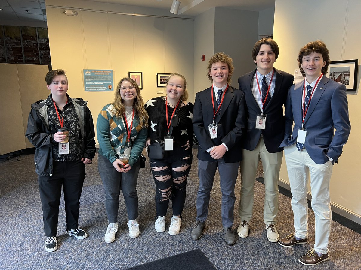 tritonVTV's tweet photo. So proud of our Triton filmmakers whose documentaries were screened today at the @_SalemFilmFest  Way to go! https://t.co/vM4t26fxI5