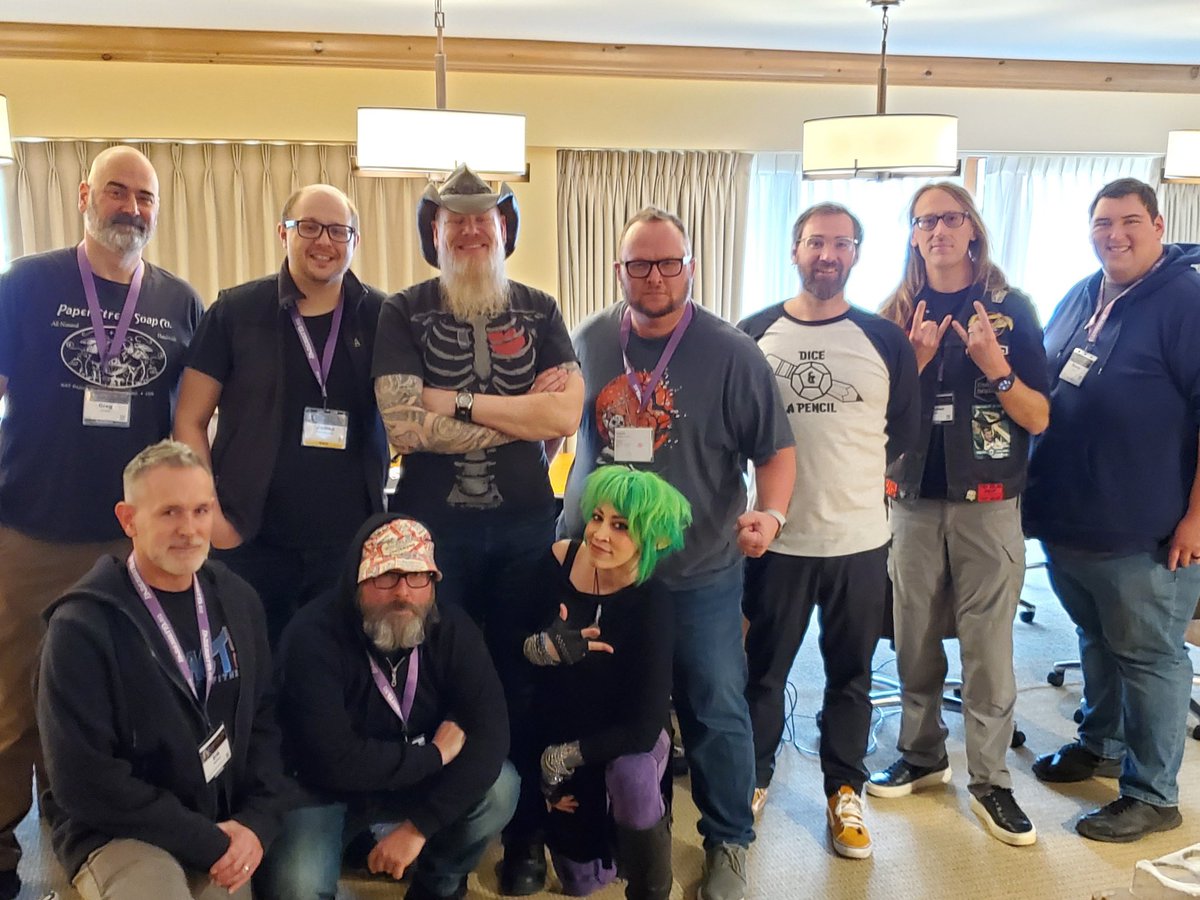 Lutharia's tweet photo. @jasoncmiller had a blast at all our games this weekend at @GaryCon! Thanks also for introducing me to #epicencounters! https://t.co/I6K9LtFs08