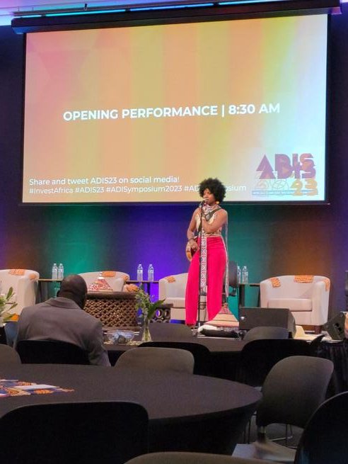 Cindy Mutombo tweet media