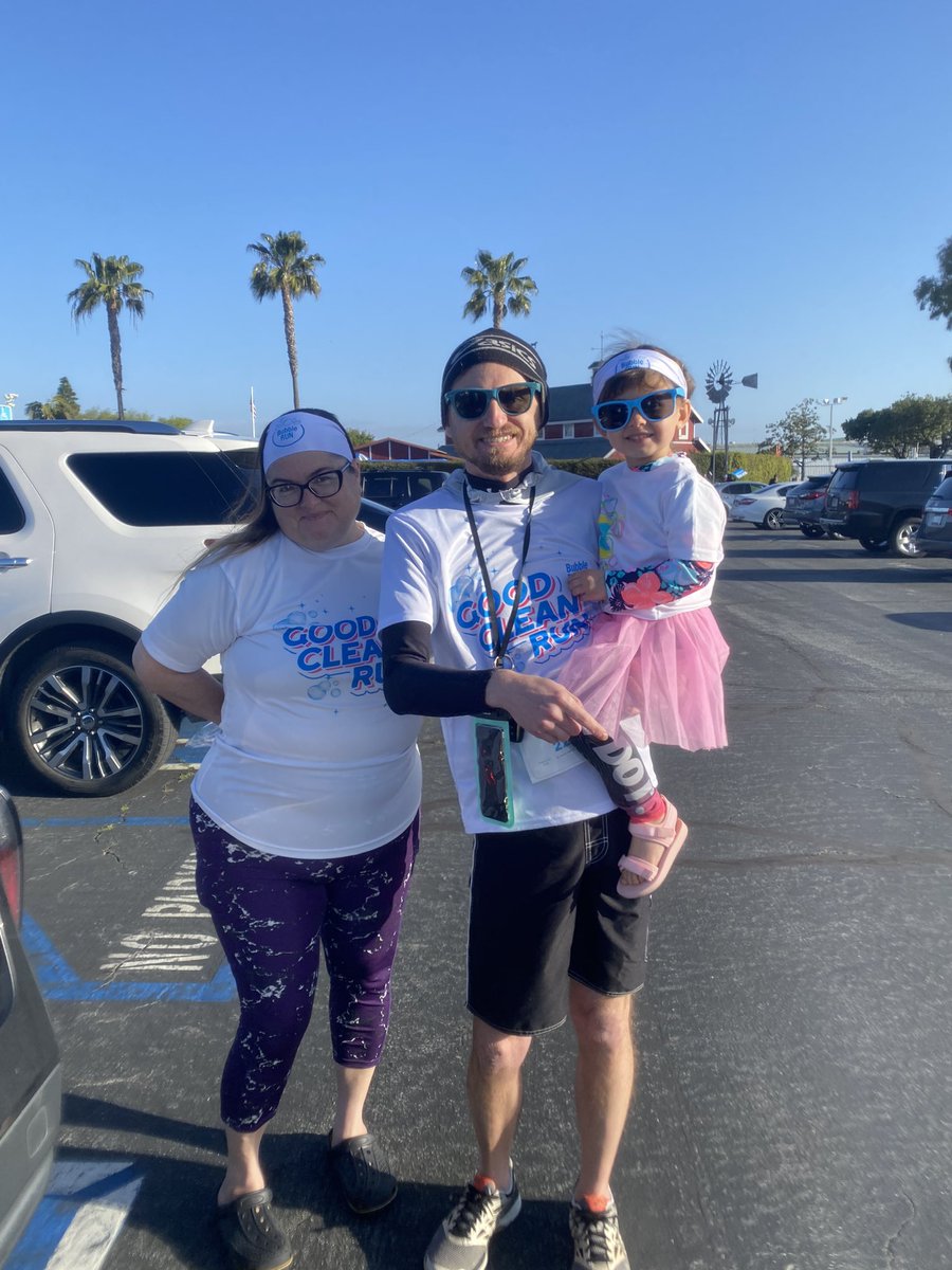 DisneyPaws's tweet photo. We did our first Bubble Run together today @CCRunner524 https://t.co/L4N20o5RAq
