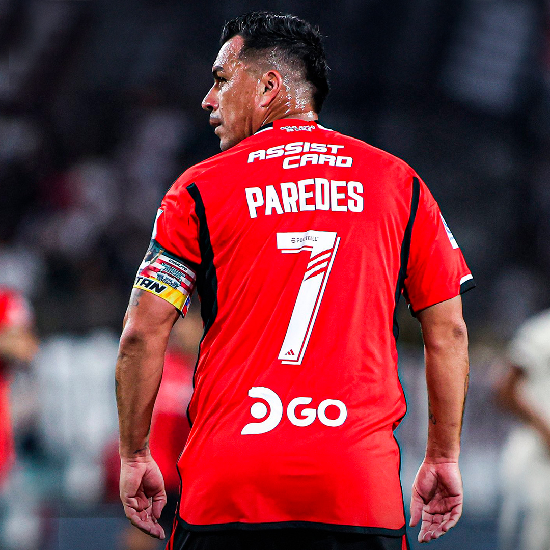TNTSportsCL's tweet photo. 🥲⚽🏁

Esteban Paredes, finalmente, puso fin a su carrera como futbolista profesional, con 221 goles en Primera División para ser el máximo goleador histórico de la Primera División de nuestro fútbol.

¡GRACIAS POR TODO, ESTEBAN EFRAÍN PAREDES QUINTANILLA!

📸: @ColoColo https://t.co/AJ1EXXeJ84