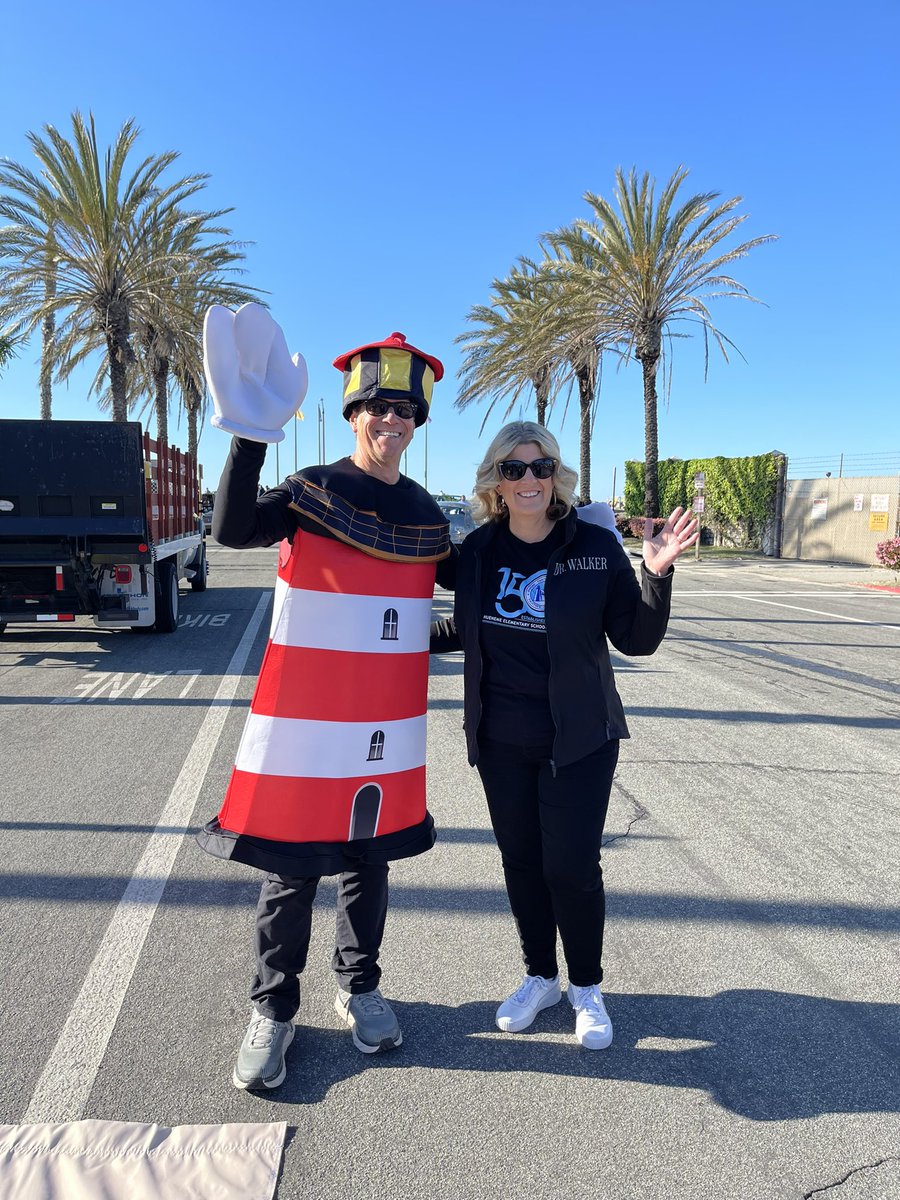 Christine Walker tweet media